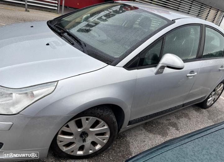 Citroën C4 1.6 HDi SX RFM - 8