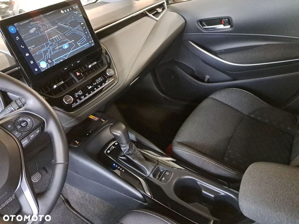 Toyota Corolla 1.8 Hybrid Comfort - 30