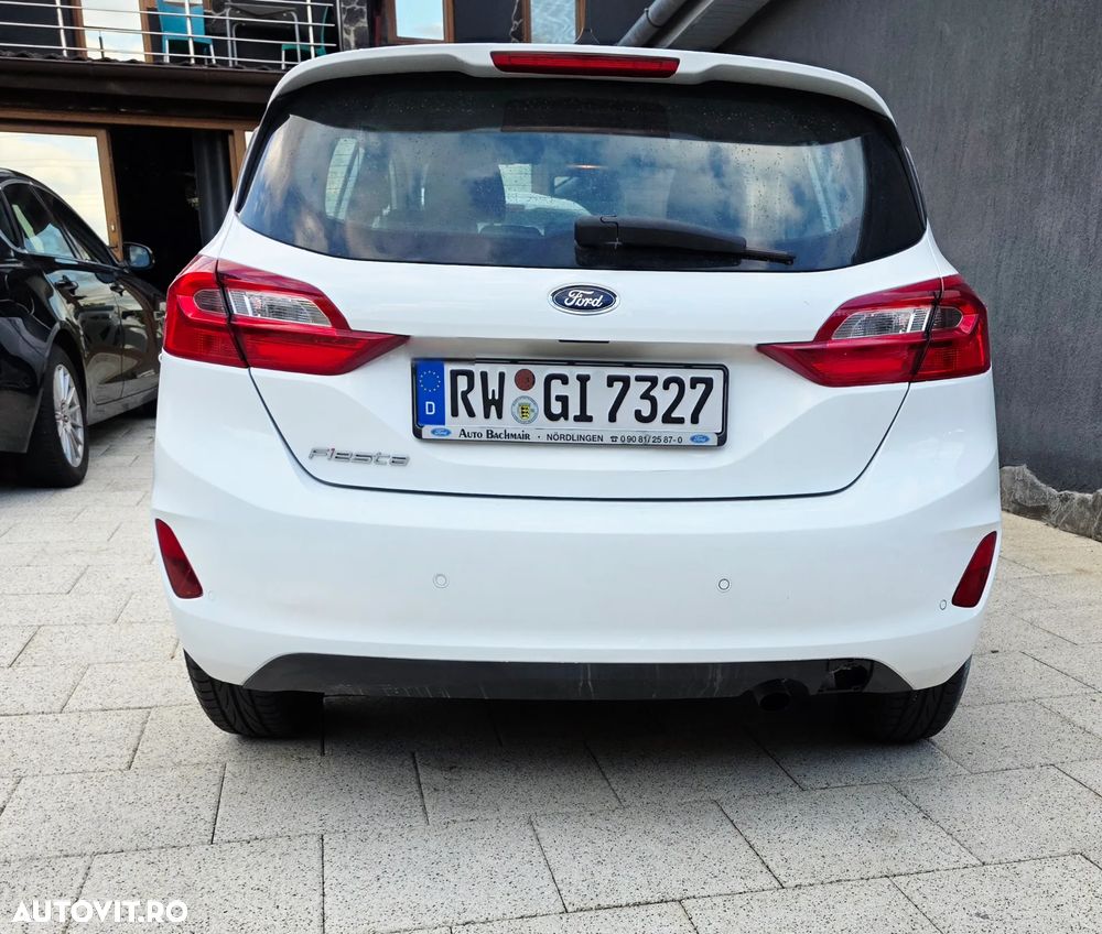 Ford Fiesta - 15