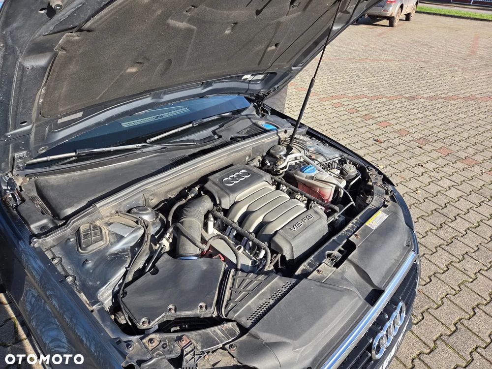 Audi A4 Limousine - 37