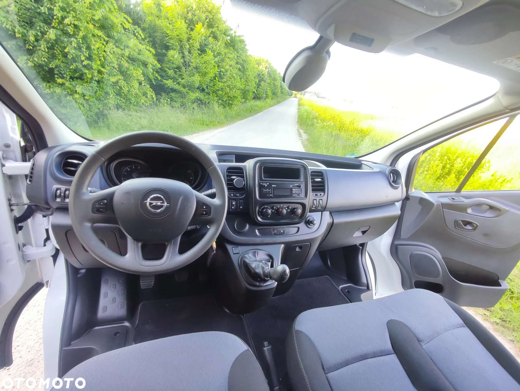 Opel VIVARO B - 12