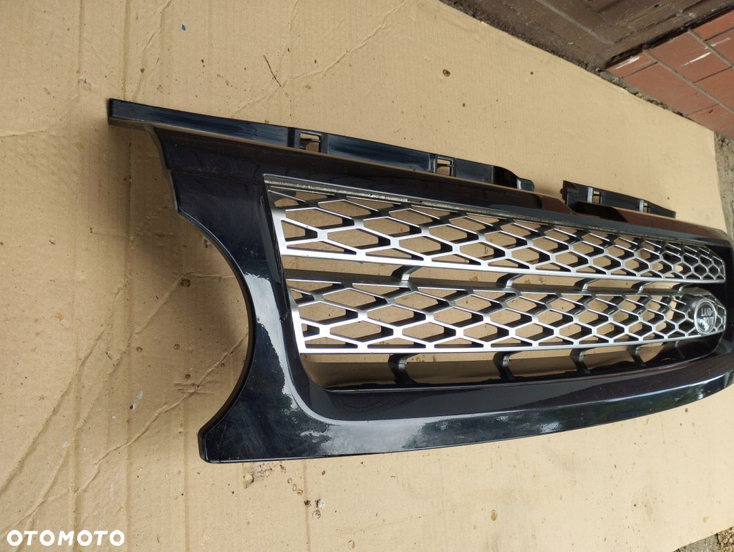 Grill Atrapa Range Rover Sport L320 AH32-8138-AW - 1
