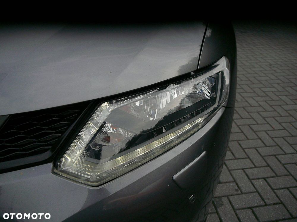 Nissan X-Trail 1.6 dCi ALL-MODE 4x4i N-Connecta - 19