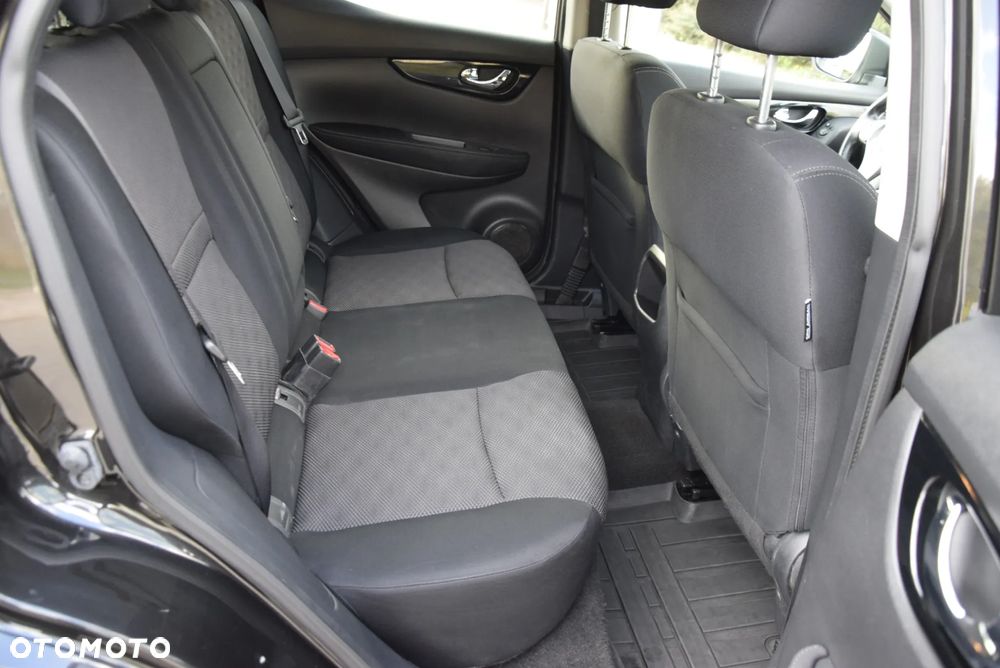 Nissan Qashqai 1.2 DIG-T Tekna EU6 - 18