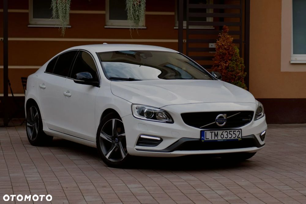 Volvo S60 D3 Drive-E R-Design Momentum - 3