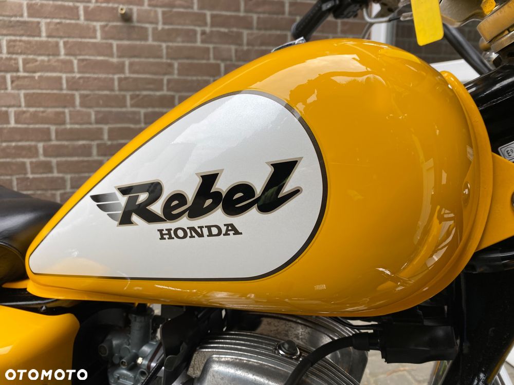 Honda CA - 15