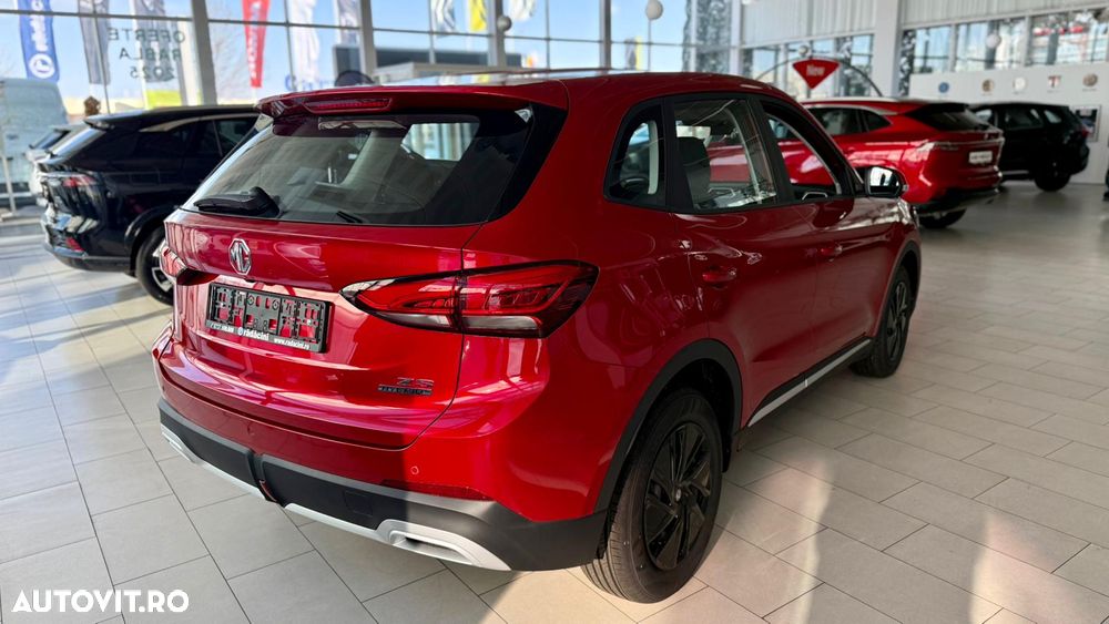MG ZS HEV - 3
