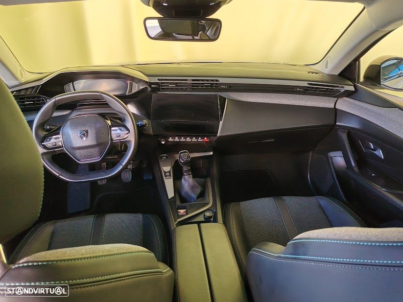 Peugeot 308 1.2 PureTech Allure - 5