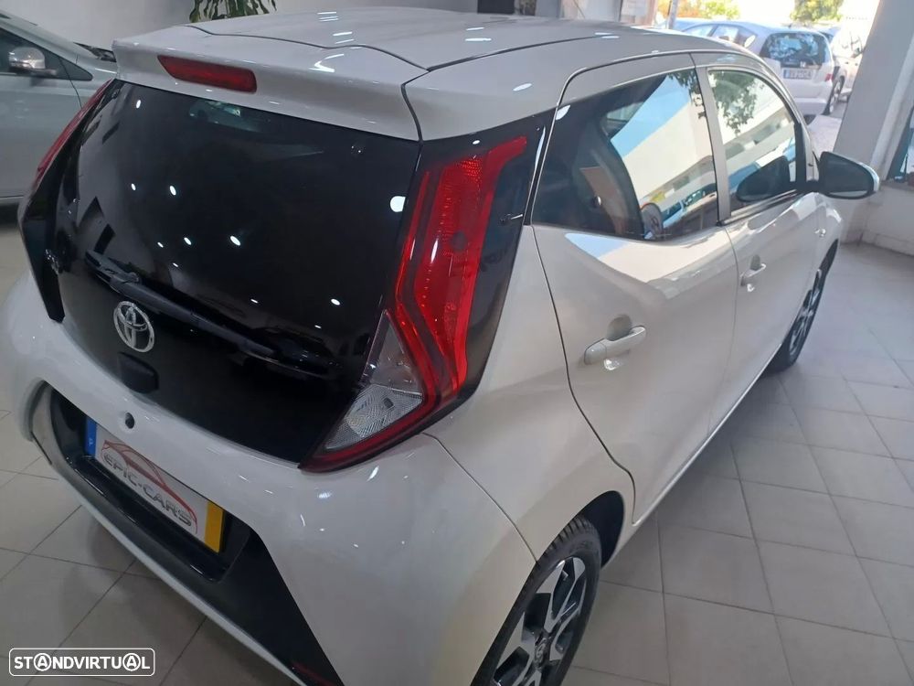 Toyota Aygo 1.0 X-Play+X-Touch - 8