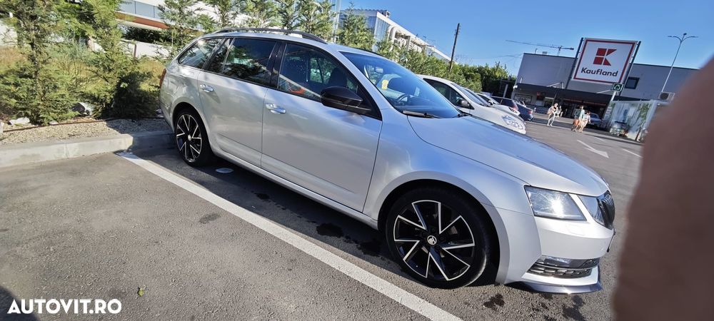 Skoda Octavia 1.6 TDI DSG Ambition - 1