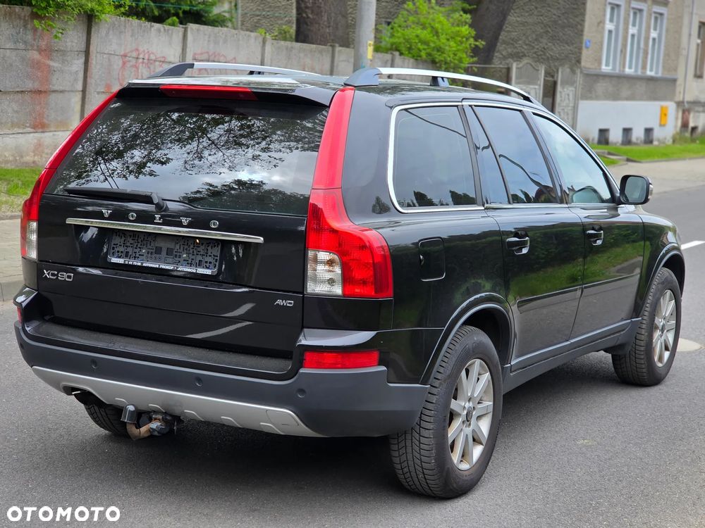 Volvo XC 90 D5 Executive - 4