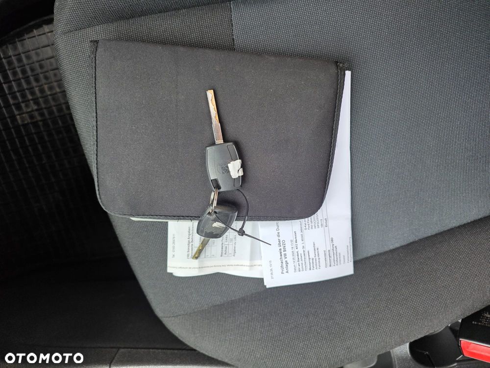 Ford Fiesta 1.25 Ambiente - 19