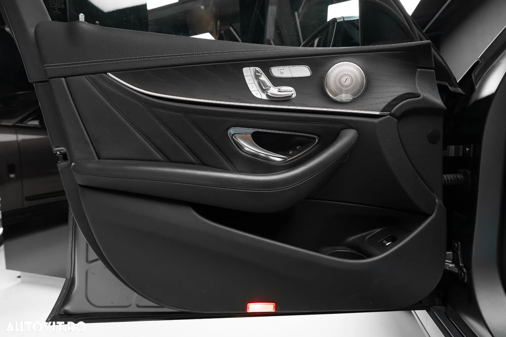 Mercedes-Benz E 53 AMG 4Matic AMG Speedshift TCT-9G - 12