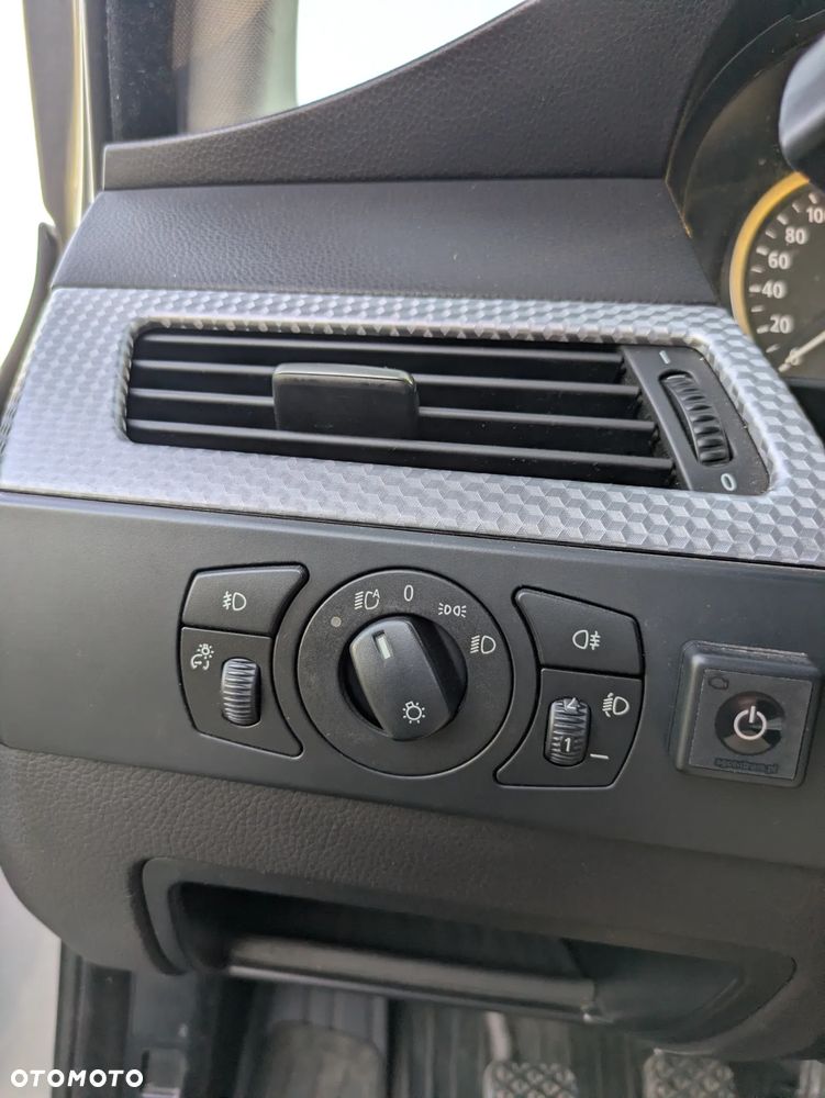 BMW Seria 5 525i - 16