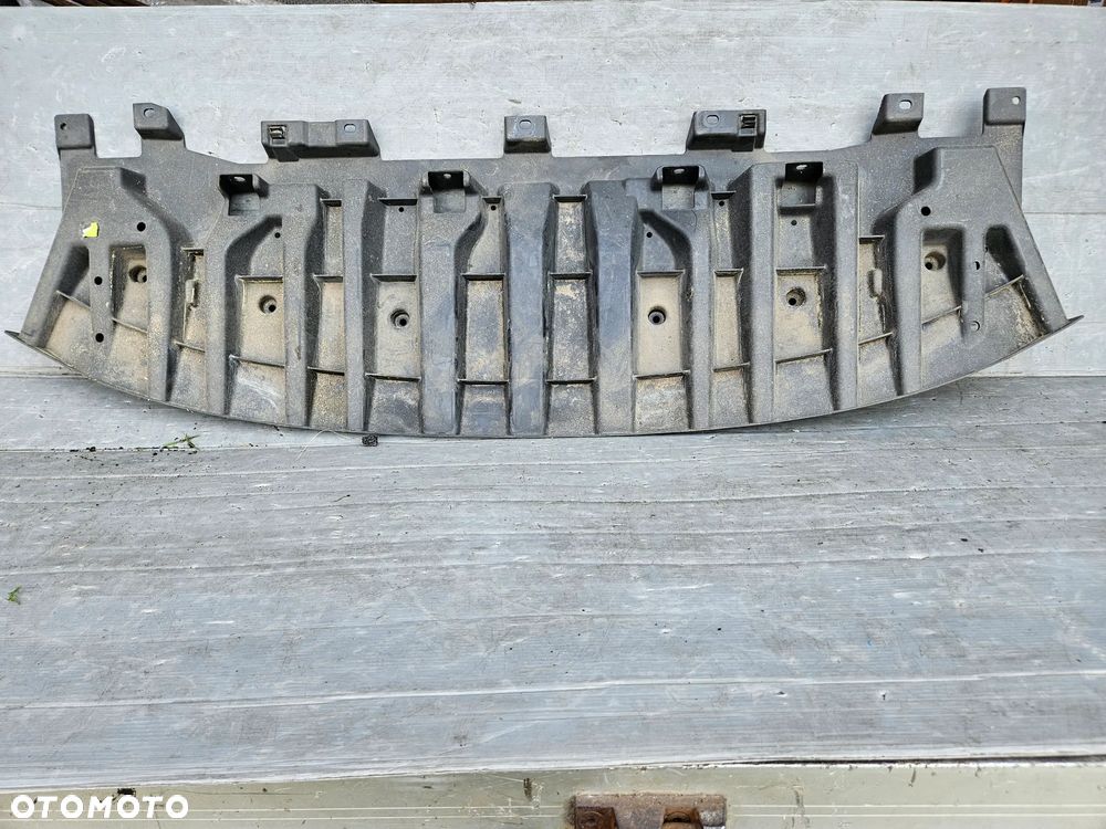 Nissan Pulsar płyta pod zderzak