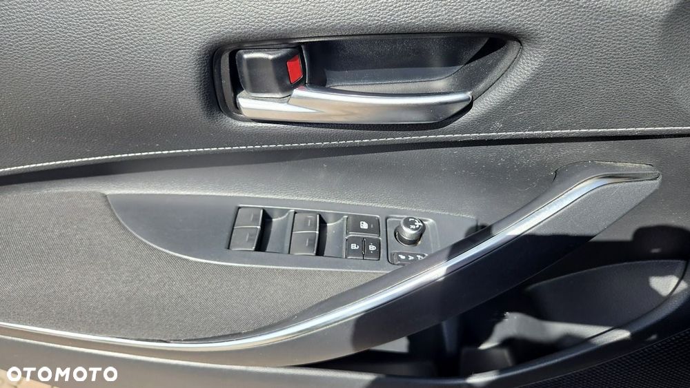 Toyota Corolla 1.8 Hybrid GPF Comfort - 38