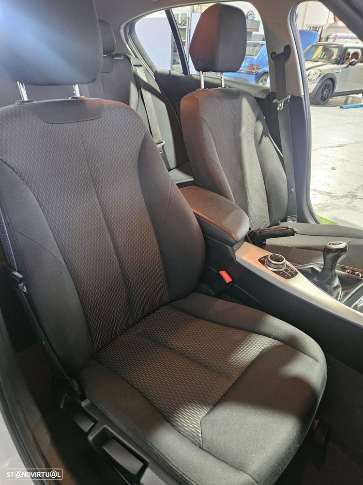 BMW 116 d Line Sport - 14