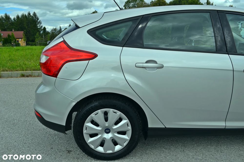 Ford Focus - 10