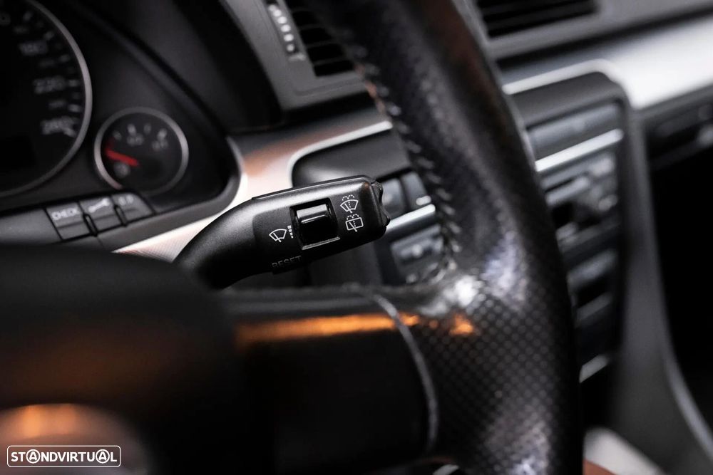 Audi A4 Avant - 16