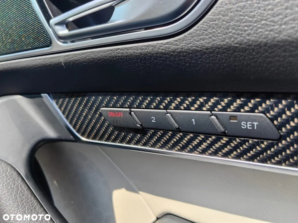 Audi RS6 5.0 TFSI Quattro Tiptr - 25