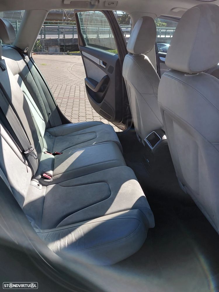 Audi A4 Avant 2.0 TDI ultra DPF Attraction - 15