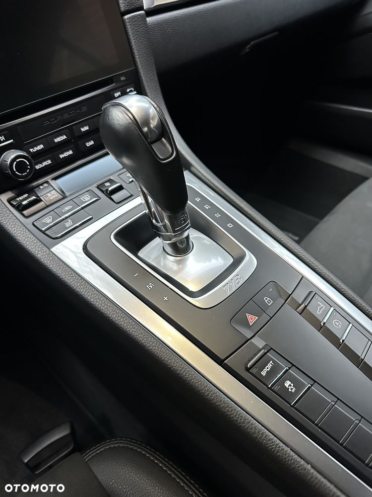 Porsche 718 Cayman GPF PDK - 17