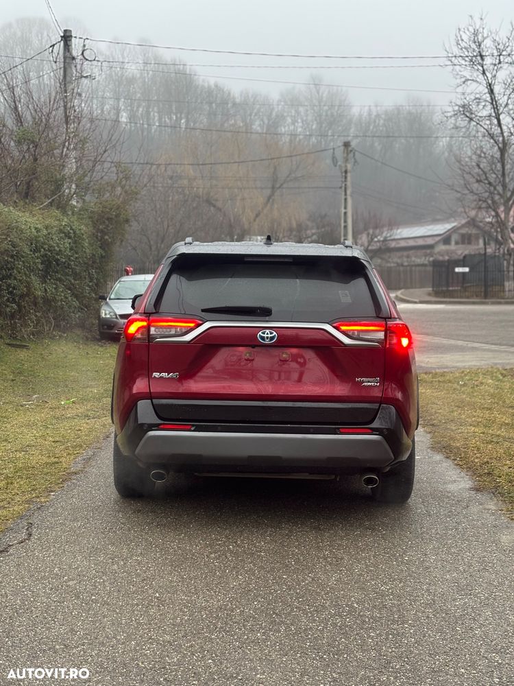 Toyota RAV4 - 5