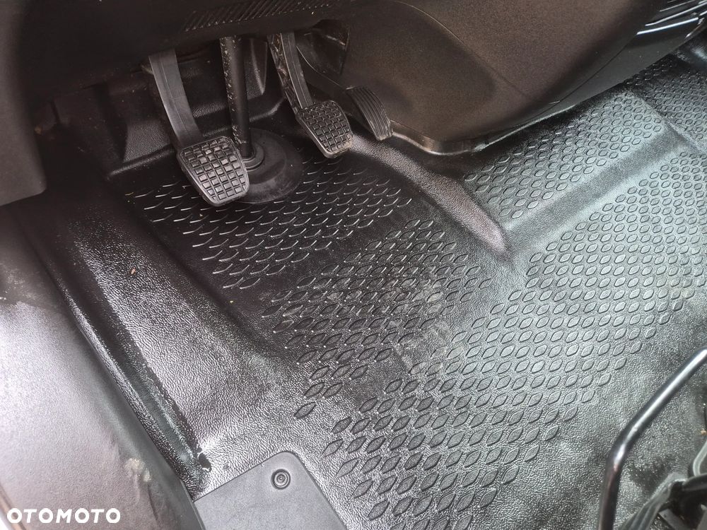 Iveco DAILY 35S16 L3H2 PARKTRONIKI SPROWADZAONY LIFT - 15