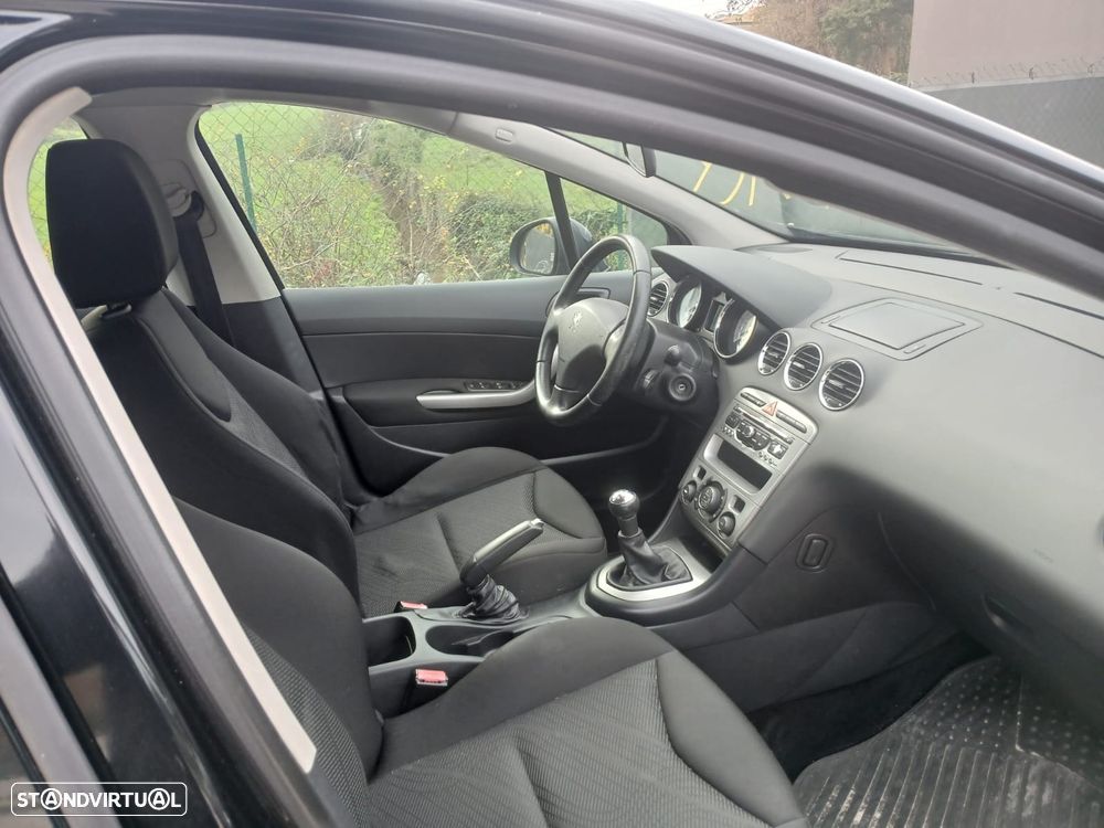 Peugeot 308 SW 1.6 HDi Executive - 4