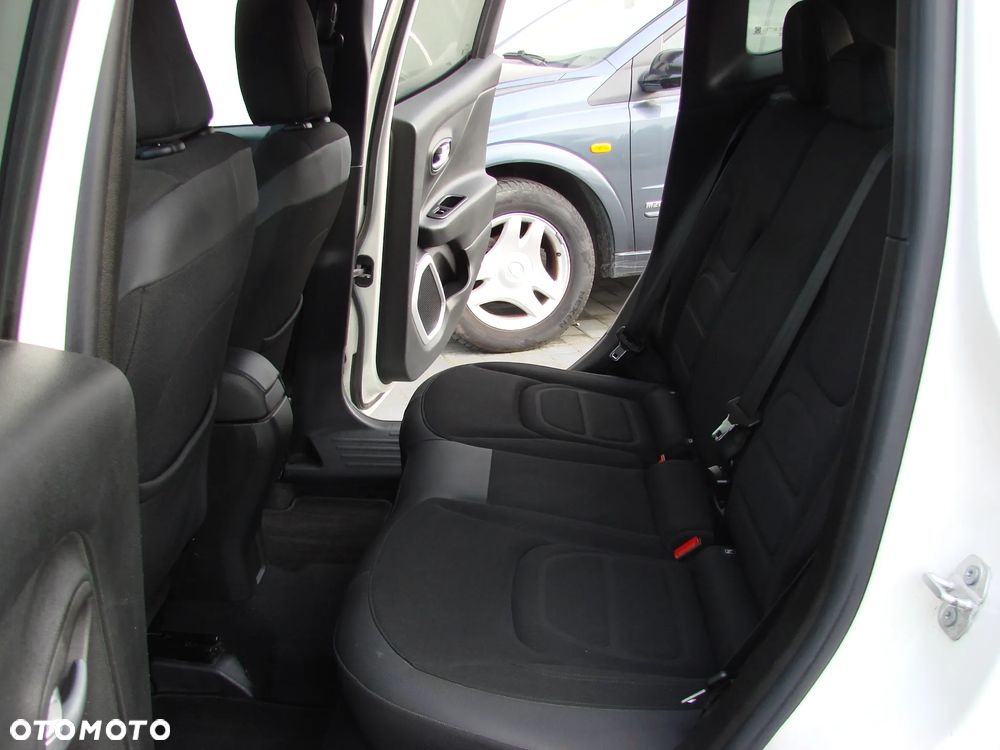 Jeep Renegade - 25