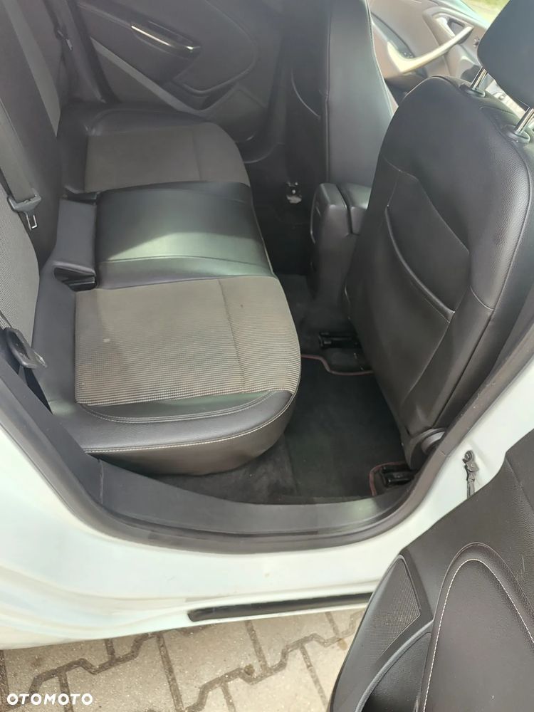 Opel Astra 1.7 CDTI - 16