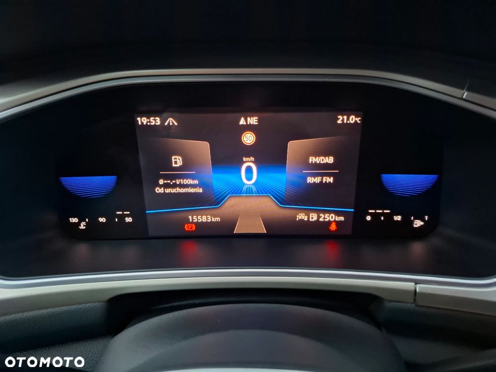 Volkswagen T-Roc 1.5 TSI OPF Move - 34