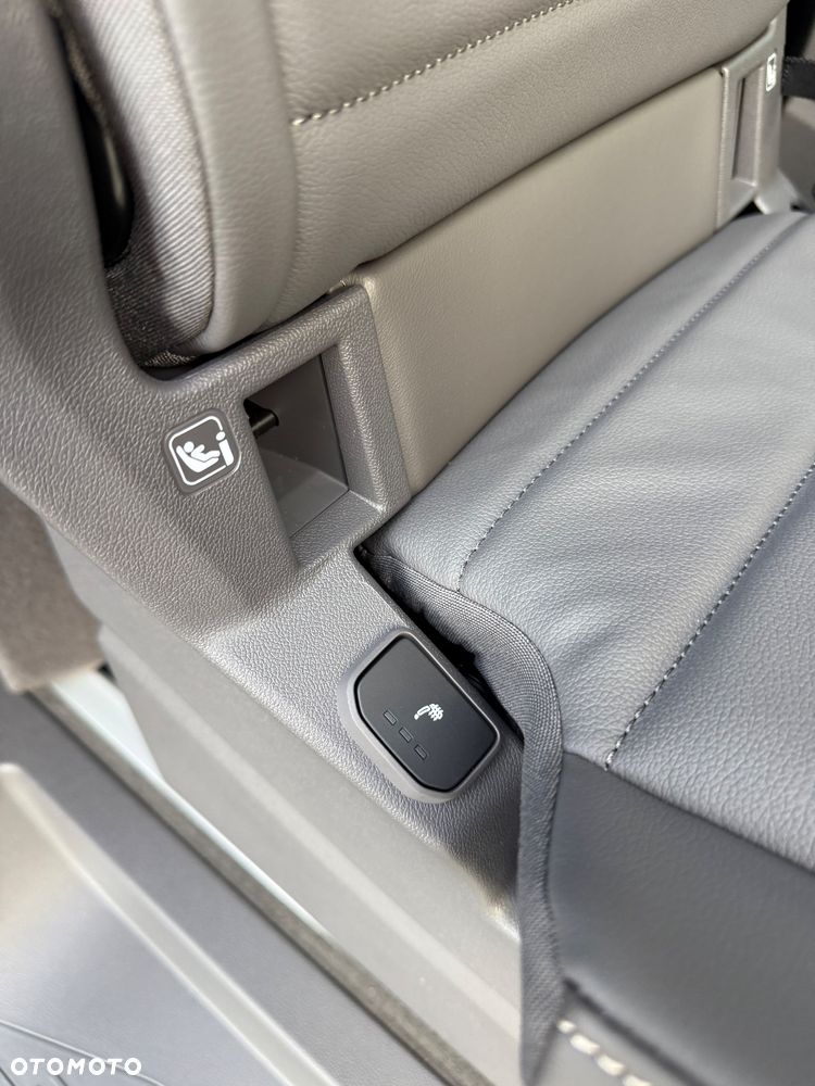 Volkswagen Multivan 2.0 TDI L2 Style DSG - 15