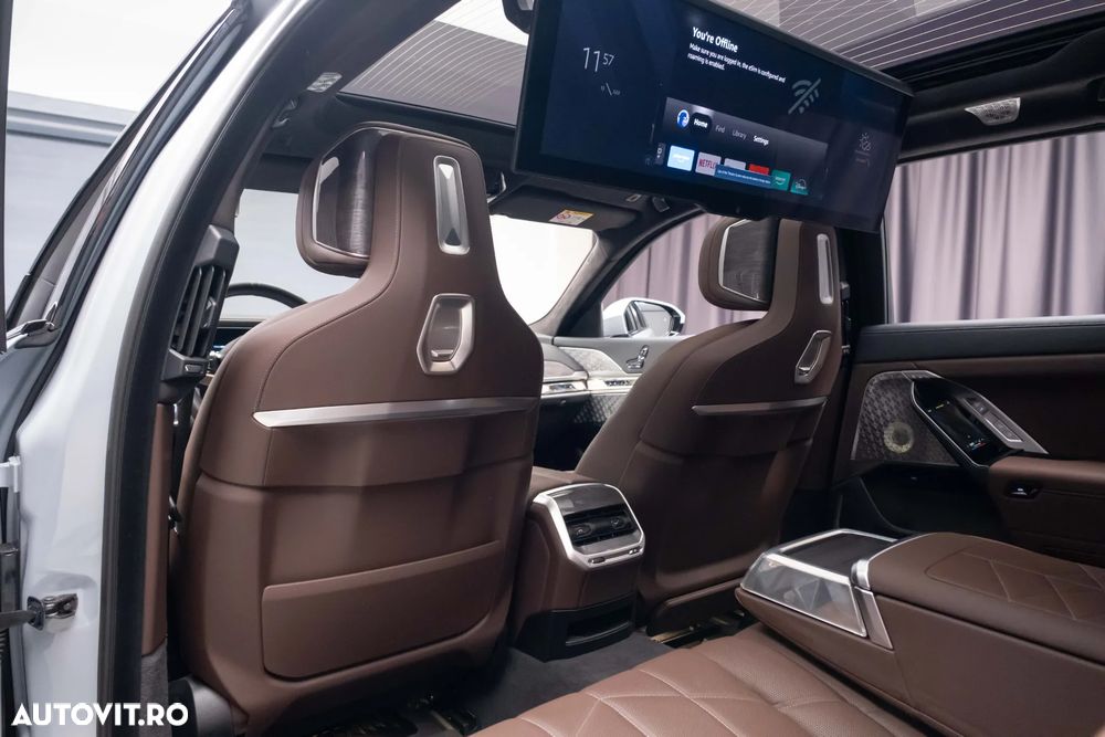 BMW Seria 7 - 33