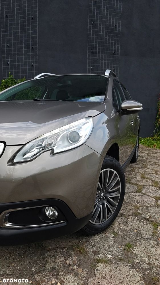 Peugeot 2008 PureTech 110 Stop&Start Allure - 11