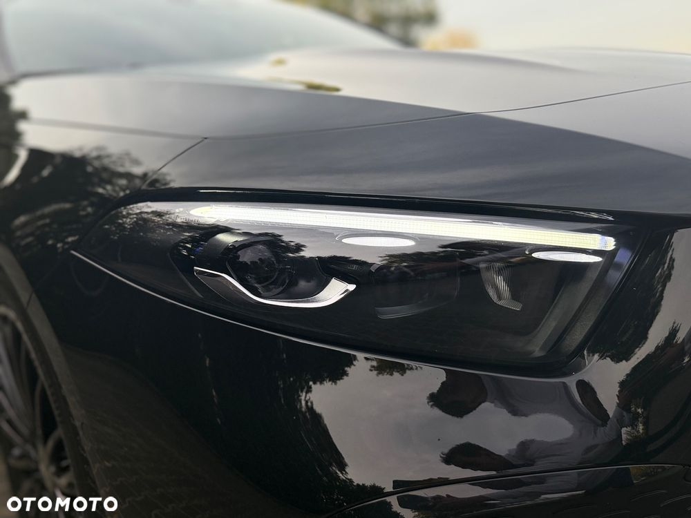 Mercedes-Benz Klasa A ver-200-amg-line-7g--dct - 16