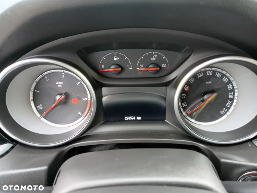 Opel Insignia 1.6 CDTI Cosmo - 19