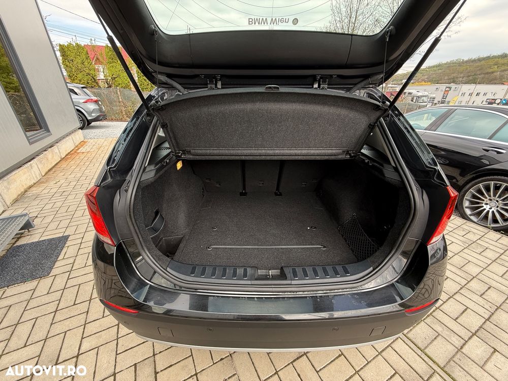 BMW X1 sDrive18d Aut. Sport Line - 19