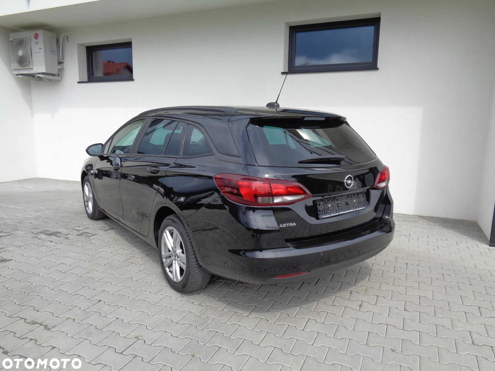 Opel Astra - 4