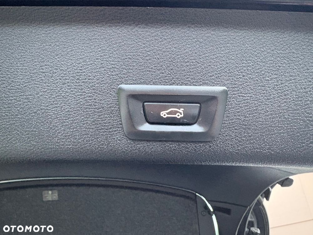 BMW X4 xDrive20d Edycja M Sport - 17