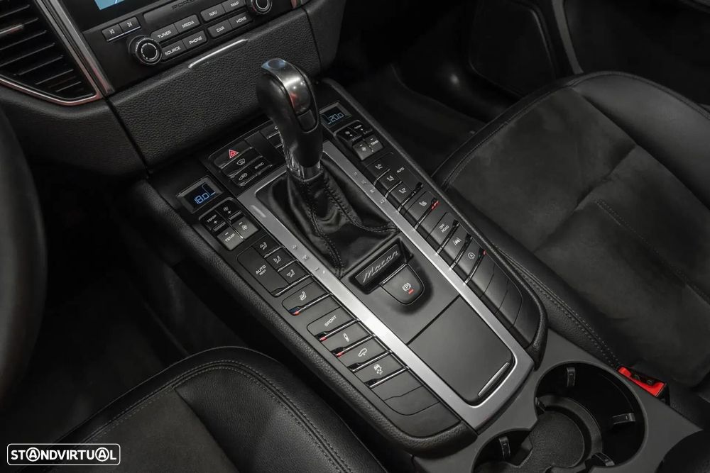 Porsche Macan - 15