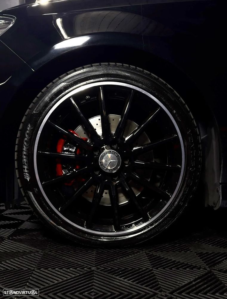Mercedes-Benz CLA 220 d Shooting Brake AMG Line Aut. - 8
