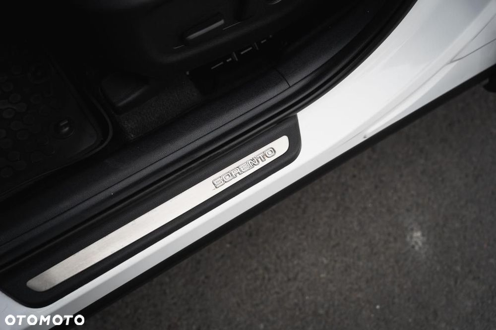 Kia Sorento - 27