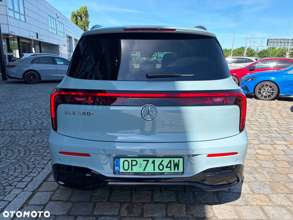 Mercedes-Benz GLB 250+ EQ 85kWh - 5