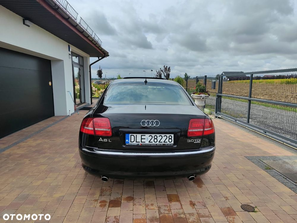 Audi A8 3.0 TDI L Quattro - 24