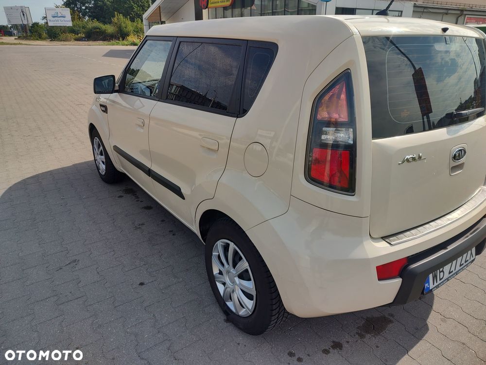 Kia Soul 2009 photo 4