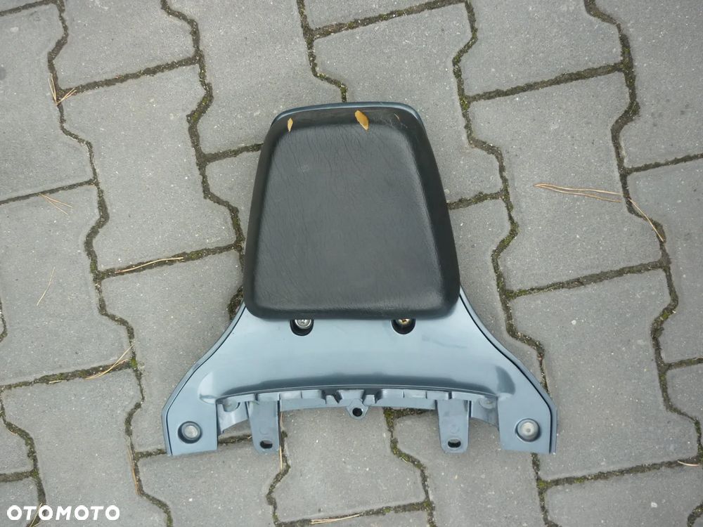 Oparcie pasażera Suzuki Burgman 400 1999-2001