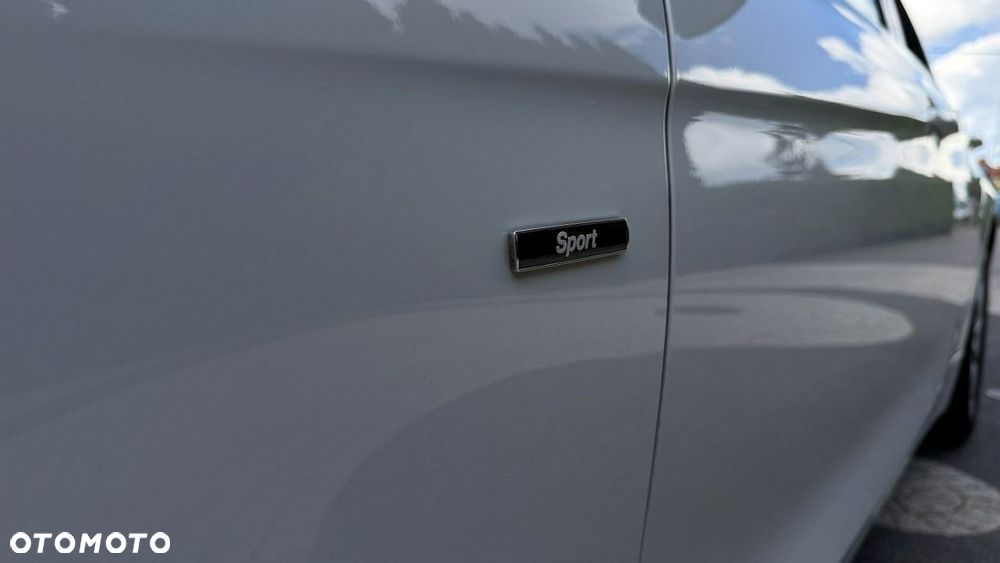 BMW Seria 3 - 10