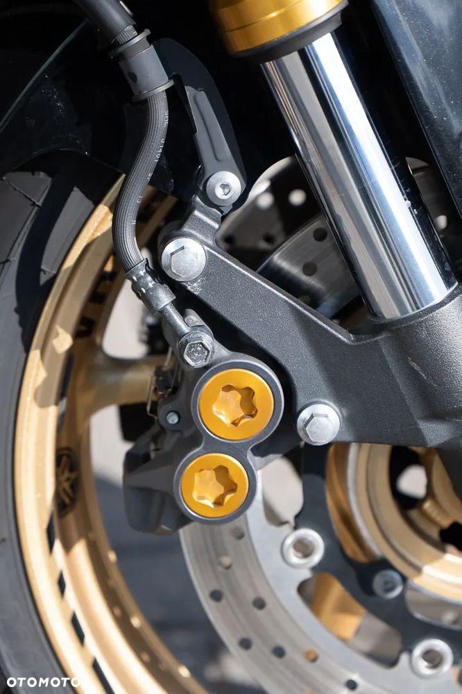 Yamaha FZ8 - 23