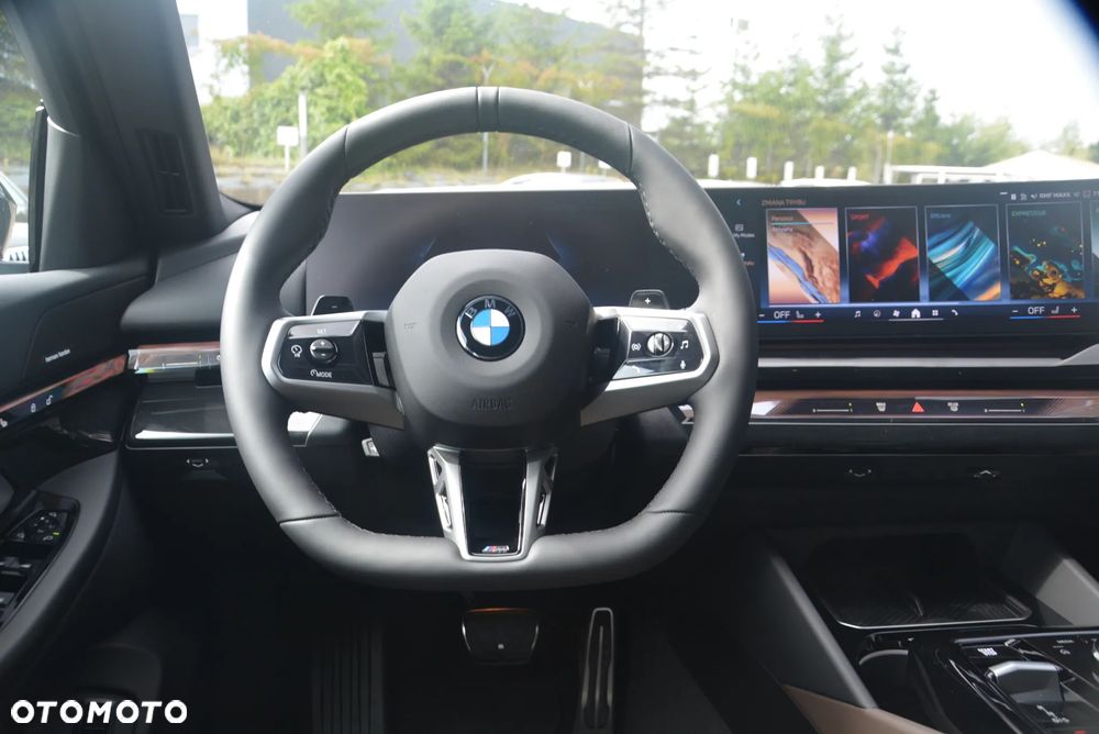 BMW Seria 5 - 18